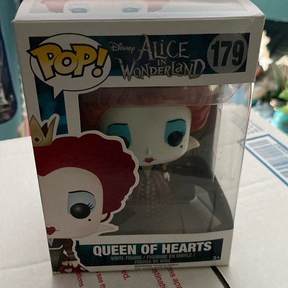 Disney Other - Funko Pop Disney Movie Live Action Queen Of Hearts 179 Alice In Wonderland